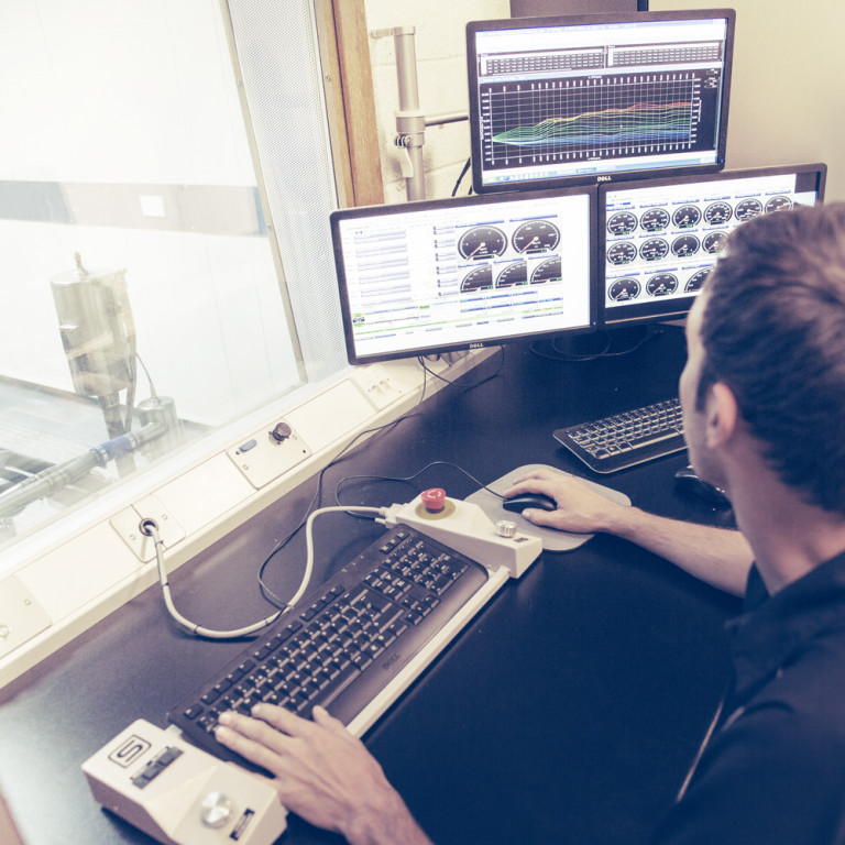 about_01 Gibson Tech